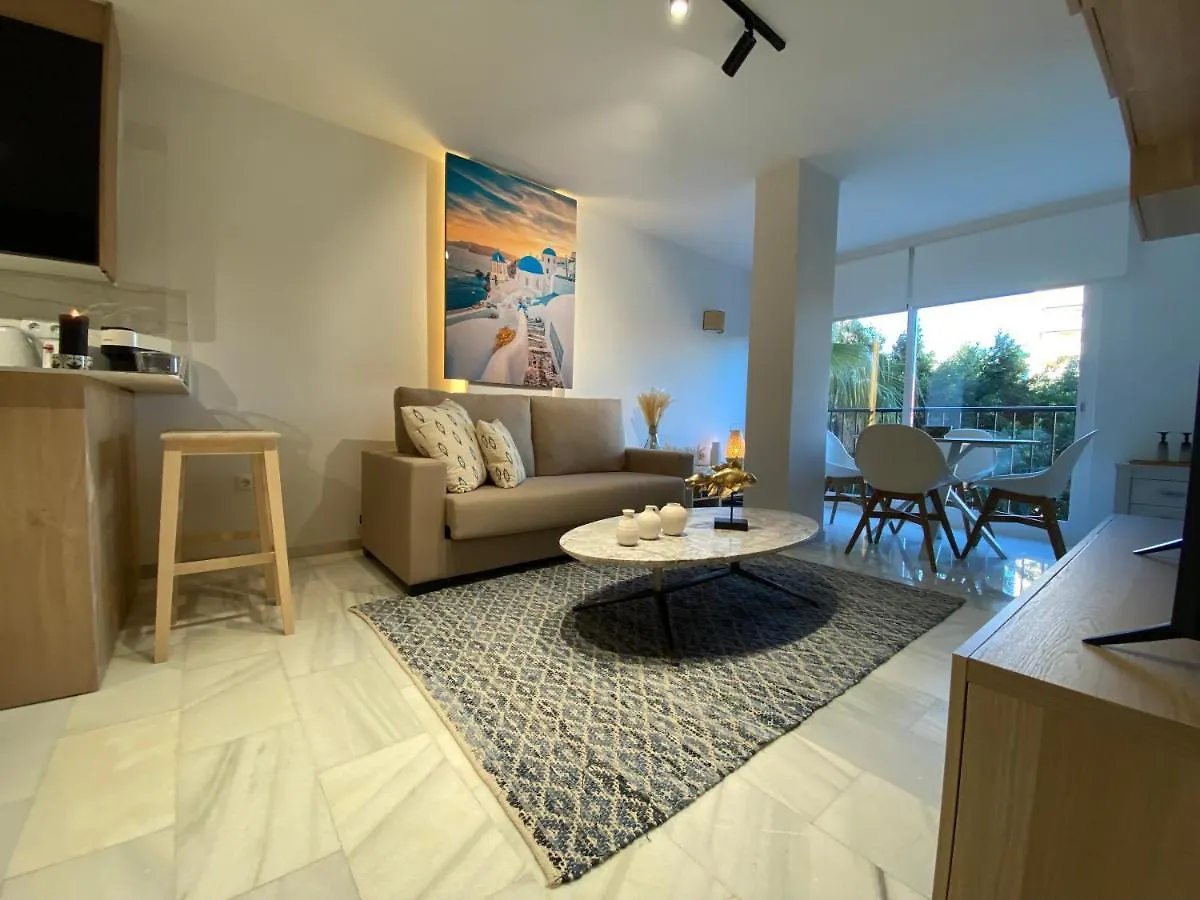 Apartment Nomad Stays Milos Y Bali Marbella